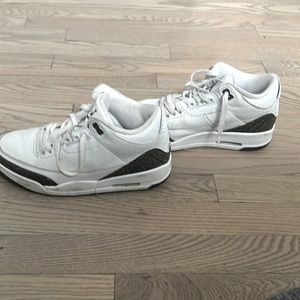 Air Jordan 3 Retro Mocha 2018